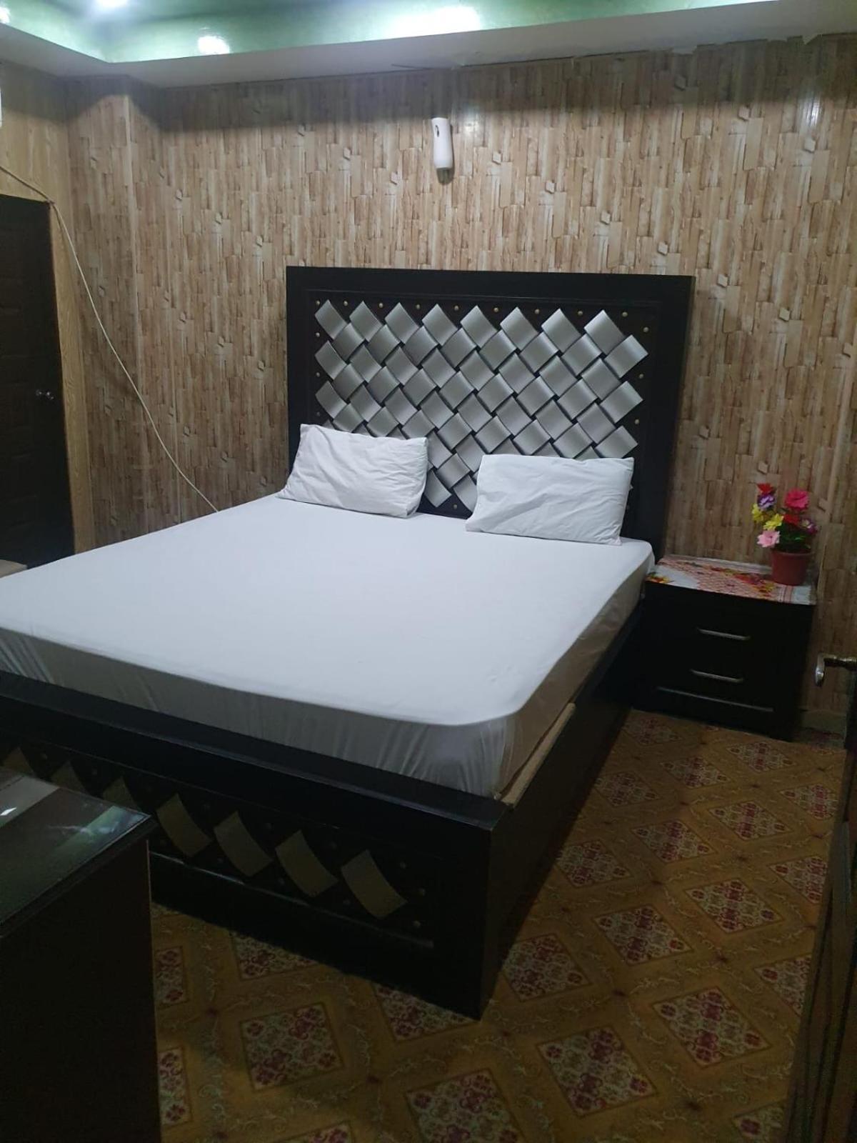 Town Guest House Toba Tek Singh Dış mekan fotoğraf